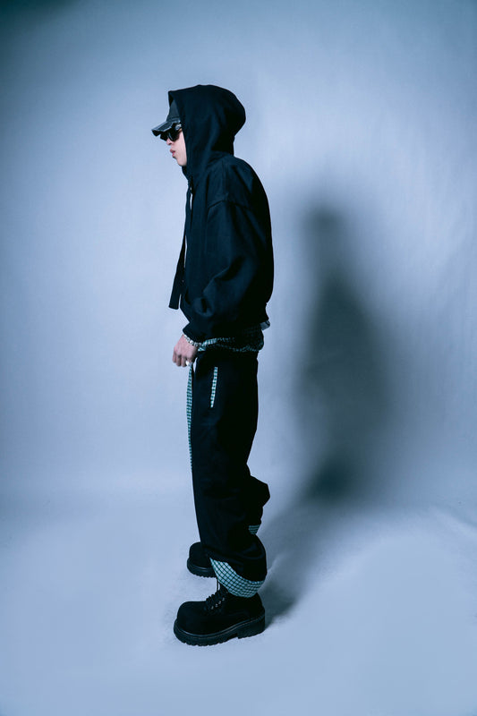 THOMAS_SWEATPANTS / 20:29 / MEN